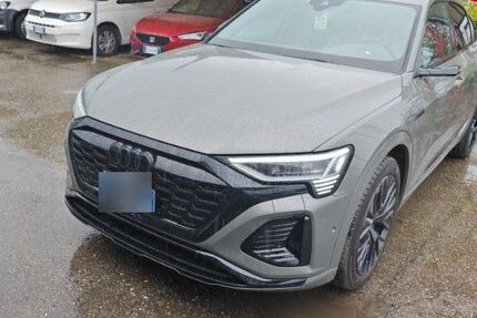 Audi Q8 e-tron 20.990 km 57.940 &euro; Wackersdorf 92442