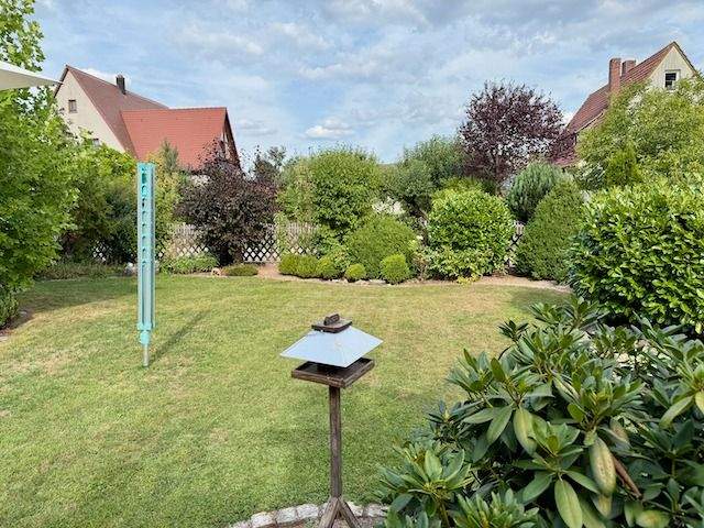 Doppelhaushälfte Neuendettelsau - 5 Zimmer, 154 m&sup2;, 520.000&euro; | Angebot:25744761