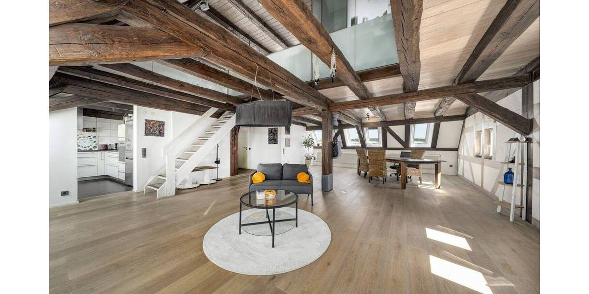 Etagenwohnung Engen - 5 Zimmer, 180 m&sup2;, 470.000&euro; | Angebot:26731043