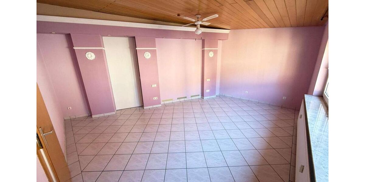 Etagenwohnung Trebur - 3 Zimmer, 98 m&sup2;, 990&euro; | Angebot:25403851