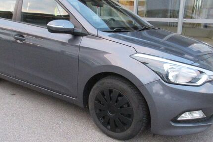 Hyundai i20 58.000 km 9.990 € Freising / Achering 85354
