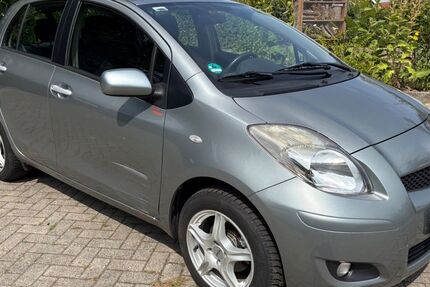 Toyota Yaris 173.000 km 2.400 &euro; Bad Bentheim/Gildehaus 48455