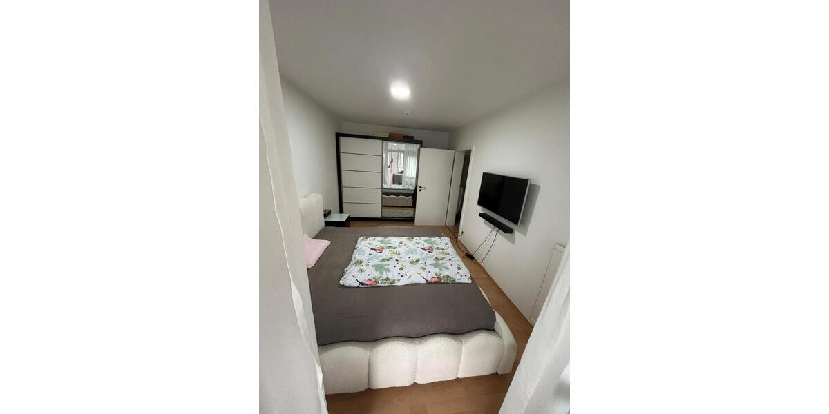 Möblierte 2 Zi. Wohnung mit zwei Wintergärten frei ab 01.01.2026 2 zimmer