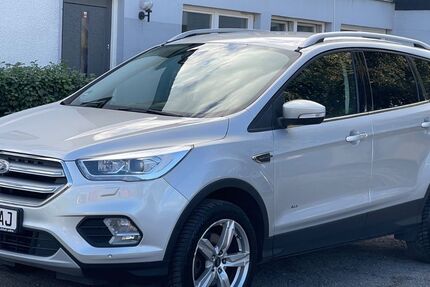 Ford Kuga 149.950 km 12.290 &euro; Lüdenscheid 58513