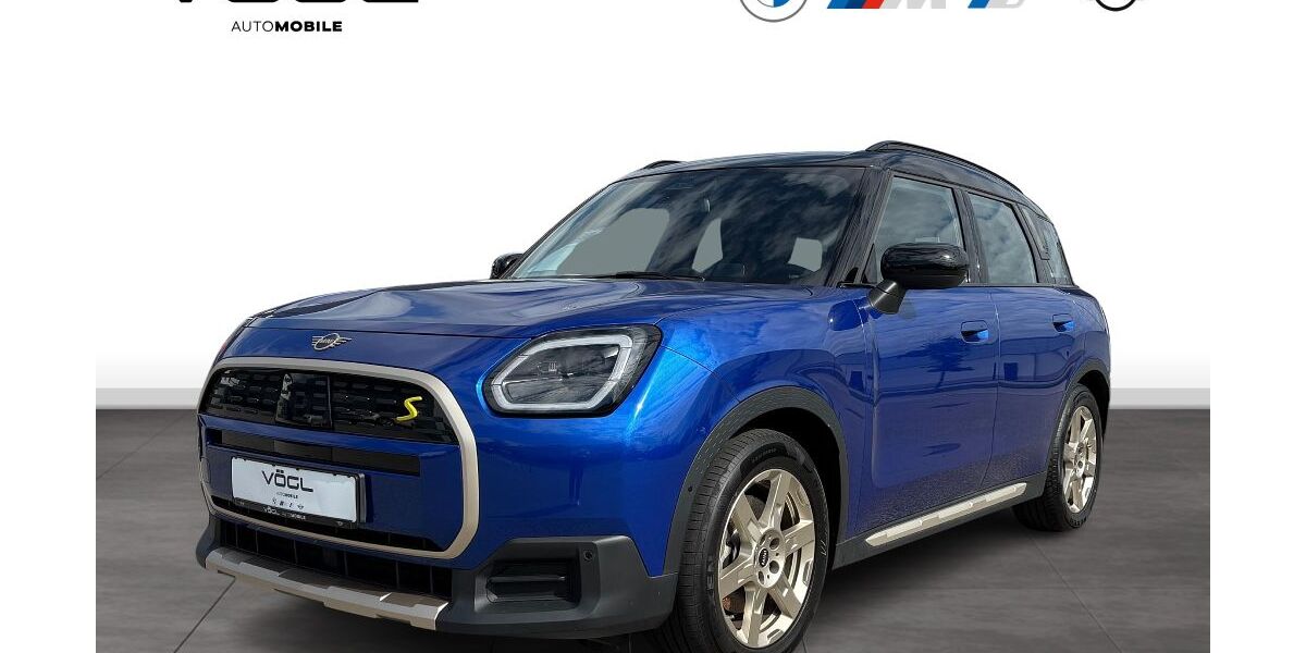Mini Countryman SE (Cooper) 26.102 km 36.280 &euro; Vilsbiburg 84137