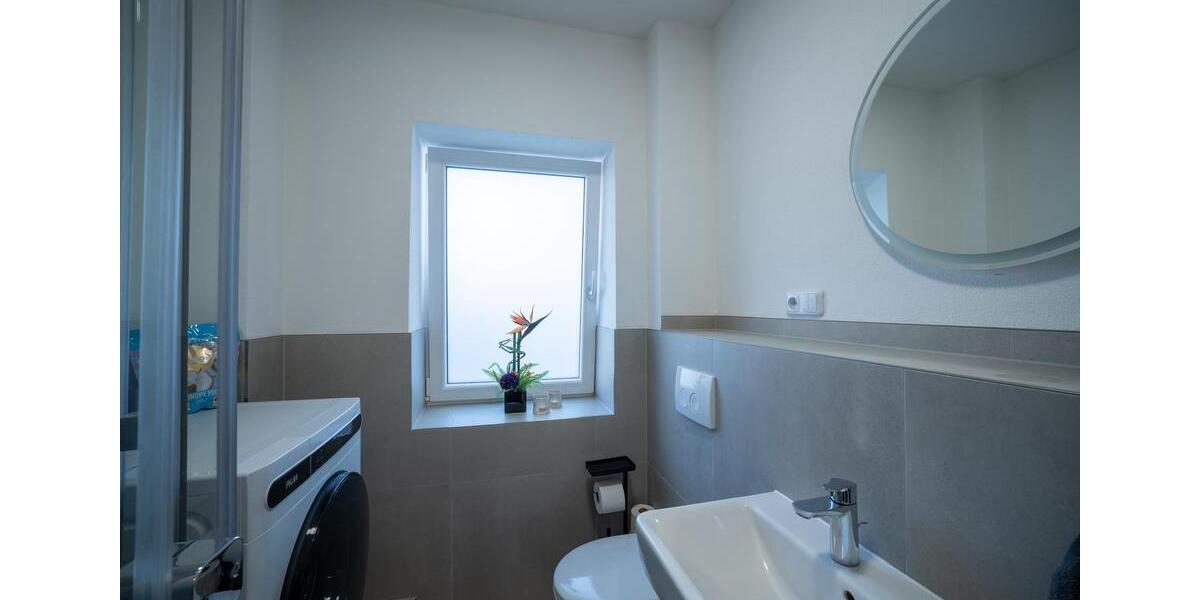 Etagenwohnung Landshut Landshut-West - 3.5 Zimmer, 100 m&sup2;, 1.300&euro; | Angebot:26446493