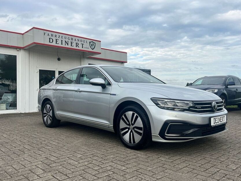 VW Passat 76.076 km 20.490 € Groß Laasch 19288