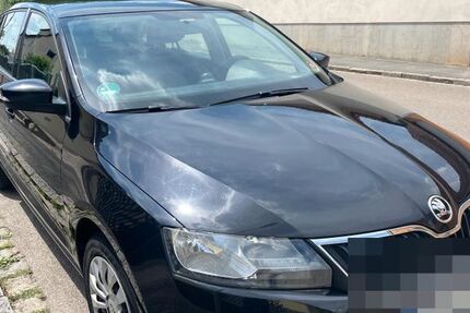 Skoda Rapid 109.582 km 9.950 &euro; Stein 90547