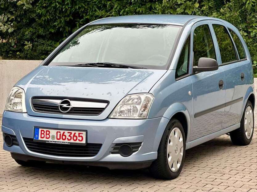 Opel Meriva 155.000 km 2.490 € Waldenbuch 71111