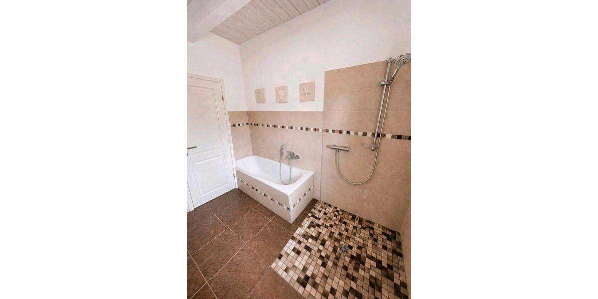 Einfamilienhaus Schafflund - 7.5 Zimmer, 215 m&sup2;, 495.000&euro; | Angebot:27153461