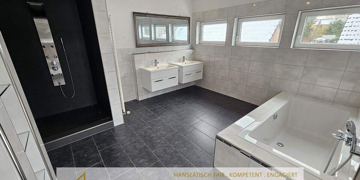 Doppelhaushälfte Kirchlinteln - 6 Zimmer, 170 m&sup2;, 299.000&euro; | Angebot:25688801