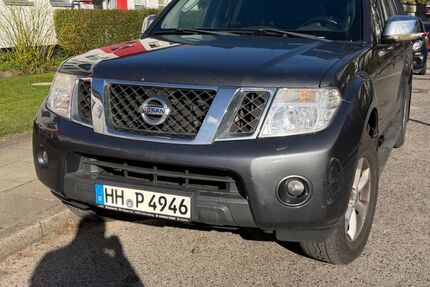 Nissan Navara 300.000 km 6.500 &euro; Hamburg 22419