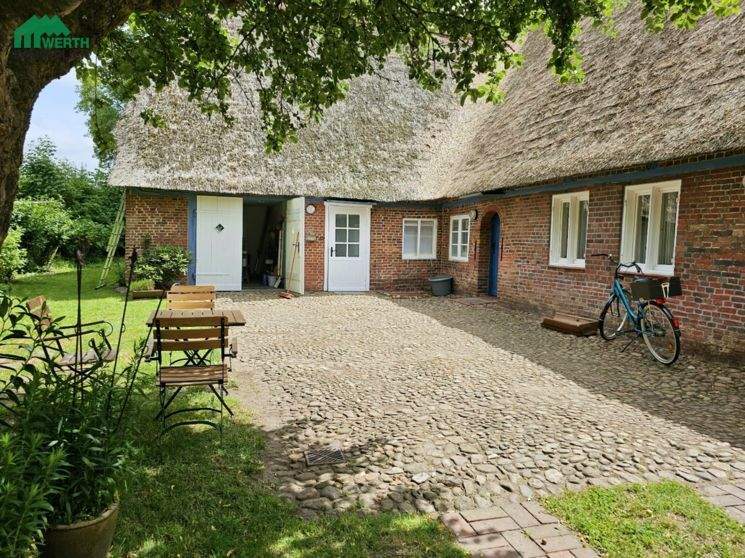 Bauernhaus, Landhaus Süderlügum - 5 Zimmer, 143 m&sup2;, 380.000&euro; | Angebot:25303075