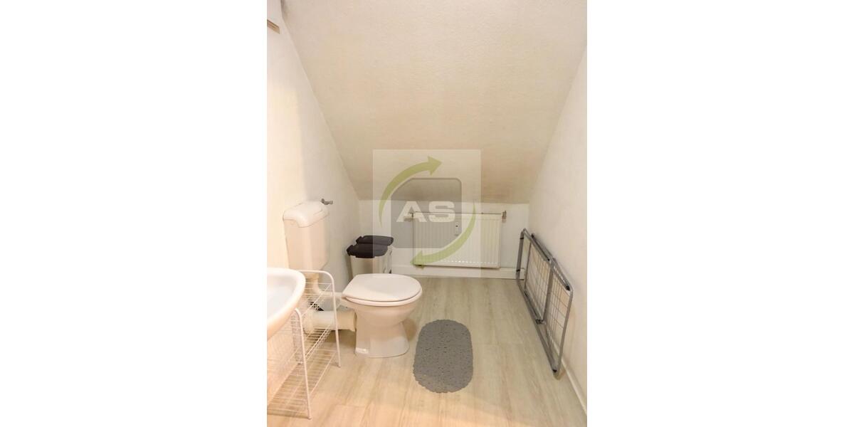 Dachgeschoßwohnung Zwickau Auerbach - 1 Zimmer, 23 m&sup2;, 199&euro; | Angebot:24953434