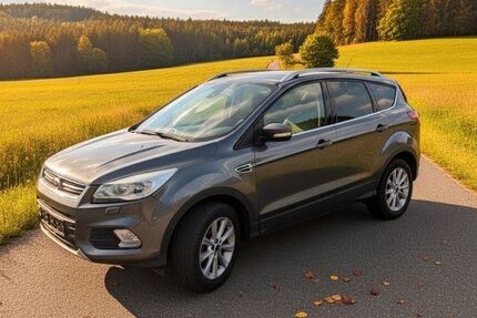 Ford Kuga 57.500 km 15.000 &euro; Quakenbrück 49610