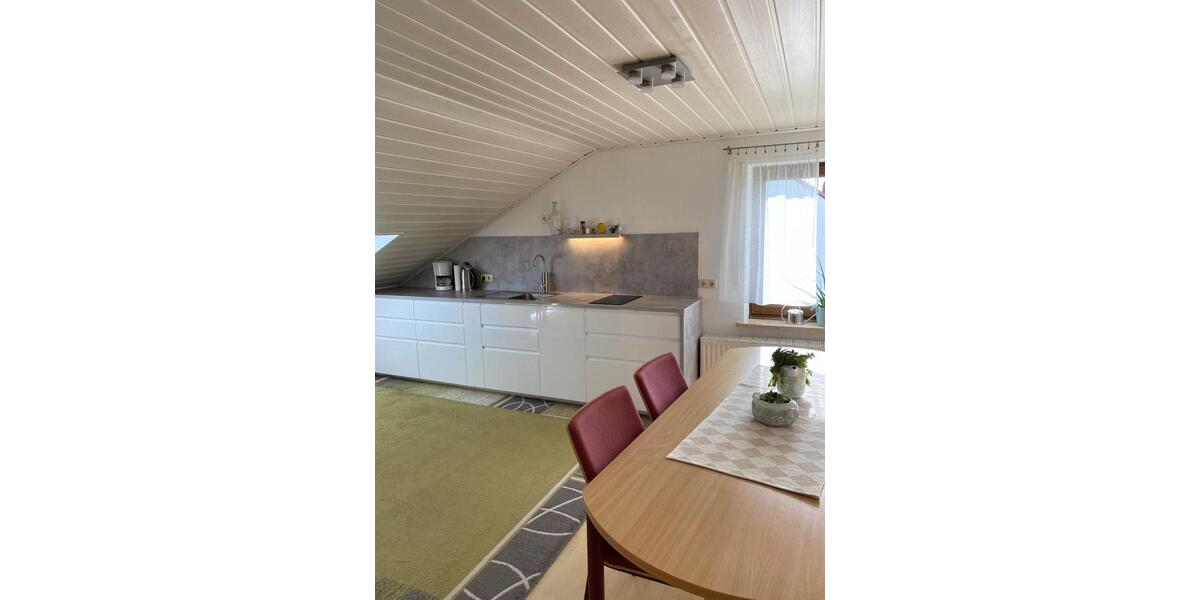 Etagenwohnung Fuchsmühl - 1 Zimmer, 28 m&sup2;, 35&euro; | Angebot:26497727