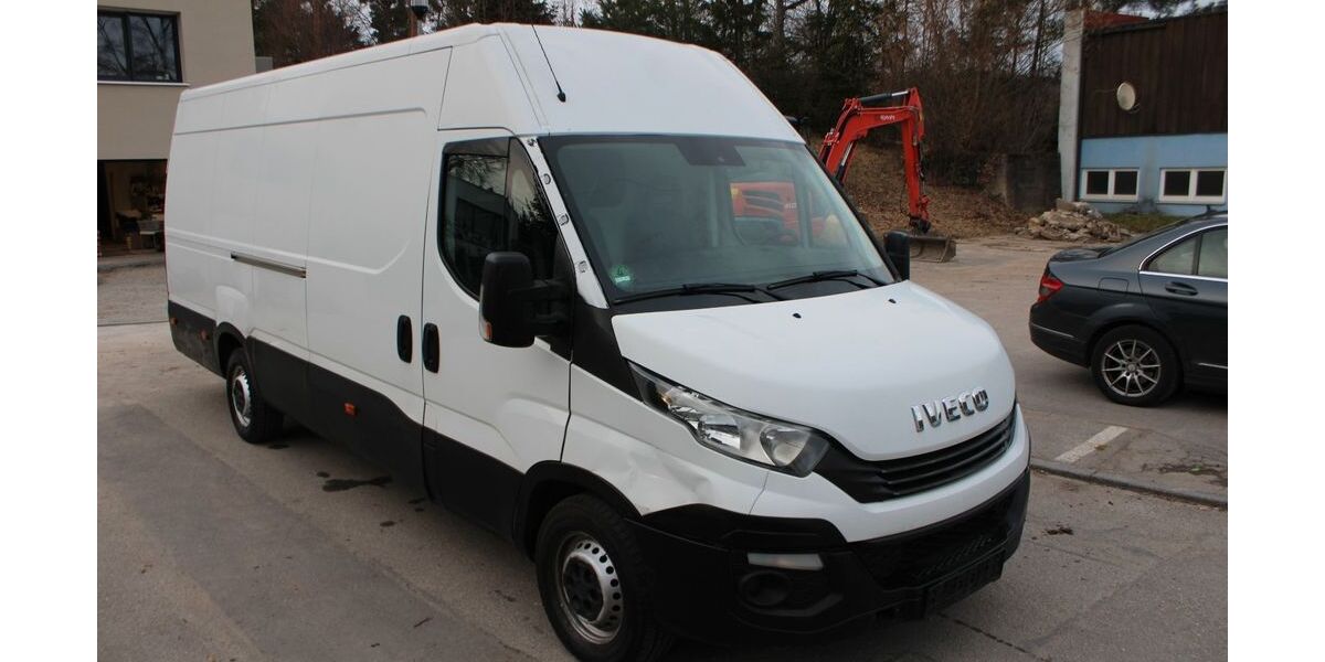 IVECO Andere 413.000 km 11.750 &euro; Weil Im Schönbuch (Raum Stuttgart) 71093