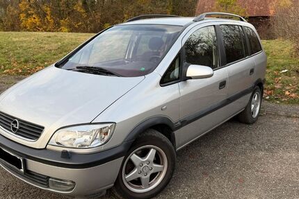 Opel Zafira 107.000 km 3.400 &euro; Asperg 71679