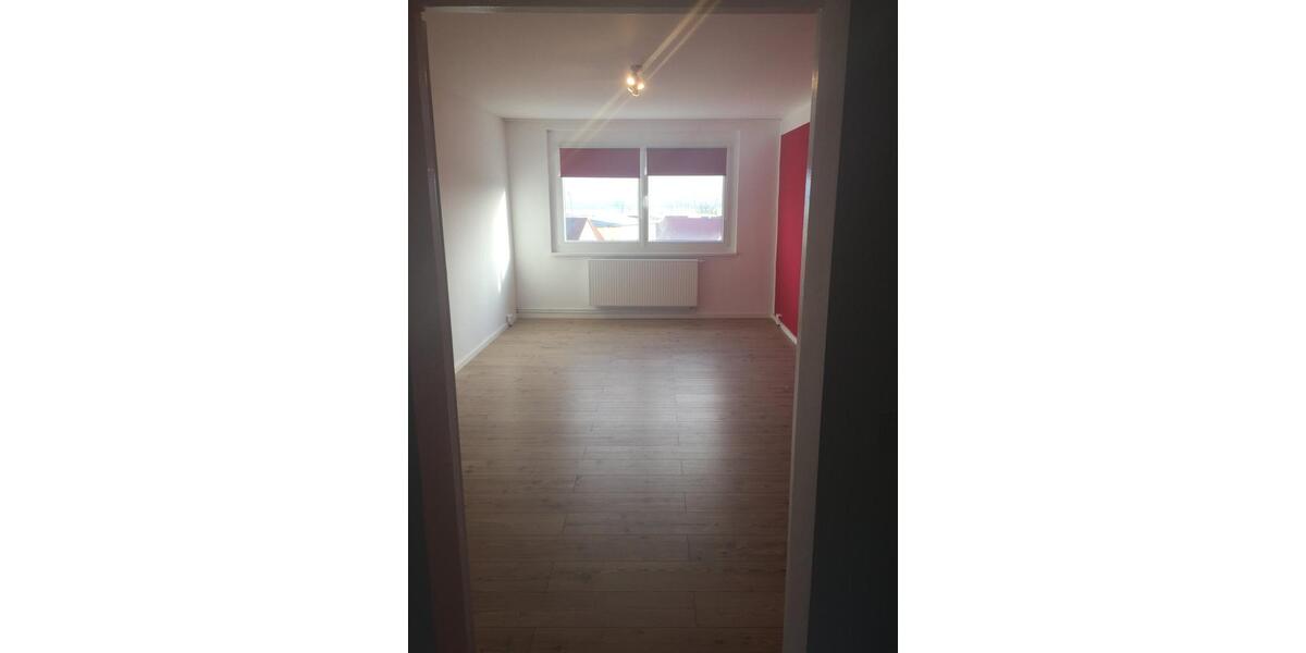 Etagenwohnung Roßleben-Wiehe Wiehe - 4 Zimmer, 128 m&sup2;, 890&euro; | Angebot:26446719