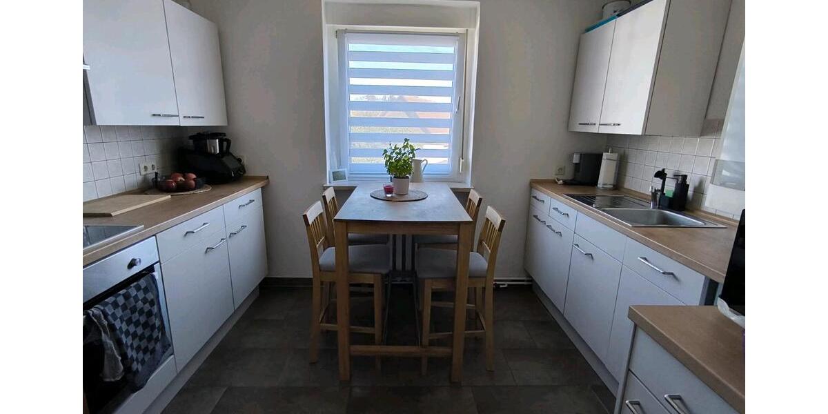 Etagenwohnung Bad Schmiedeberg - 3 Zimmer, 50 m&sup2;, 330&euro; | Angebot:26378201