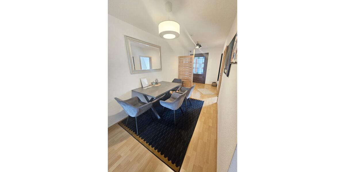 Dachgeschoßwohnung Quedlinburg - 3 Zimmer, 102 m&sup2;, 765&euro; | Angebot:26337324