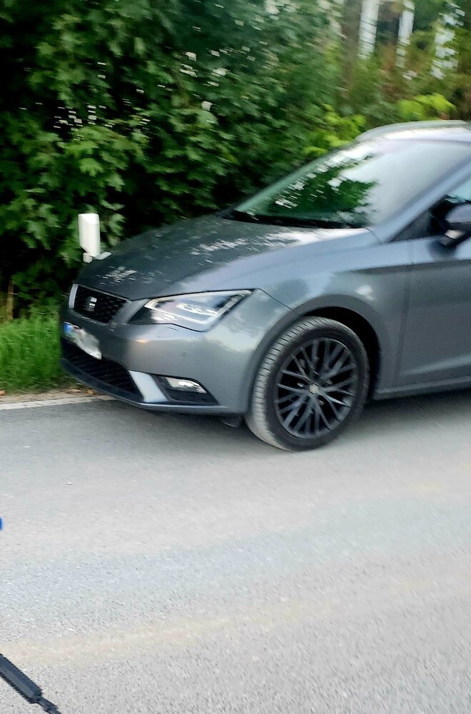 Seat Leon ST 208.000 km 9.000 € Großhabersdorf 90613
