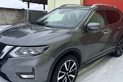 Nissan X-Trail 89.980 km 16.499 &euro; Dillenburg 35685