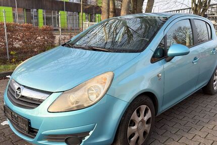 Opel Corsa 143.000 km 2.699 &euro; Lübeck 23560