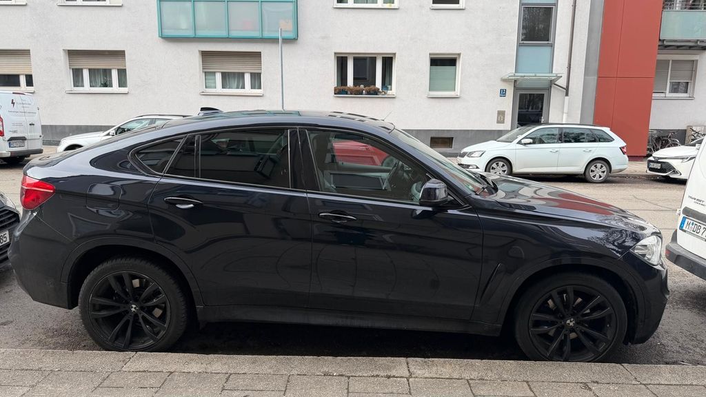 BMW X6 150.000 km 29.800 &euro; München 81673