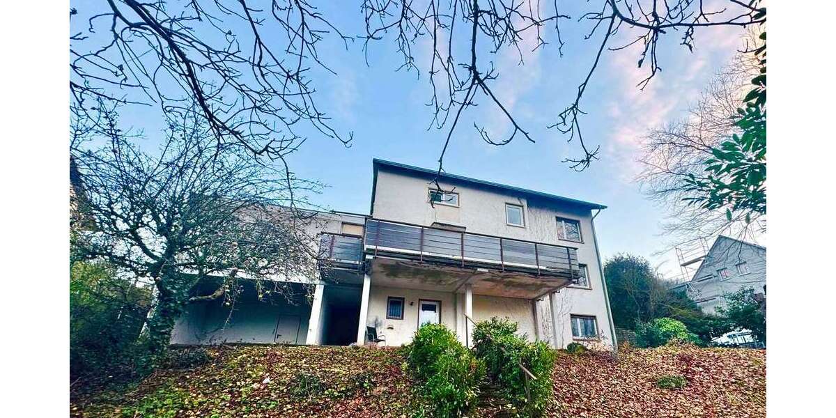 Haus zum Kaufen in Annweiler 500.000 € 216 m² 7 zimmer