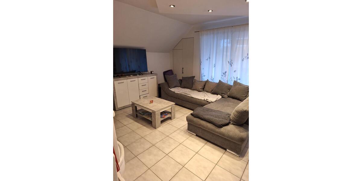 Dachgeschoßwohnung Ebersbach an der Fils - 2 Zimmer, 61 m&sup2;, 200.000&euro; | Angebot:24838456