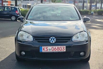 VW Golf 176.000 km 2.599 &euro; Kassel 34123