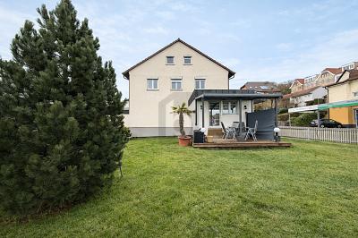 ELEGANZ TRIFFT KOMFORT IN MAULBRONN - Erdgeschoßwohnung Maulbronn | Angebot:26765699