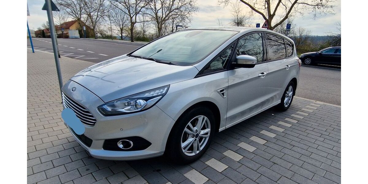 Ford S-Max 165.560 km 12.700 &euro; Pforzheim 75177