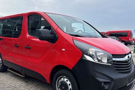 Opel Vivaro 106.000 km 13.988 &euro; Rheinbach 53359