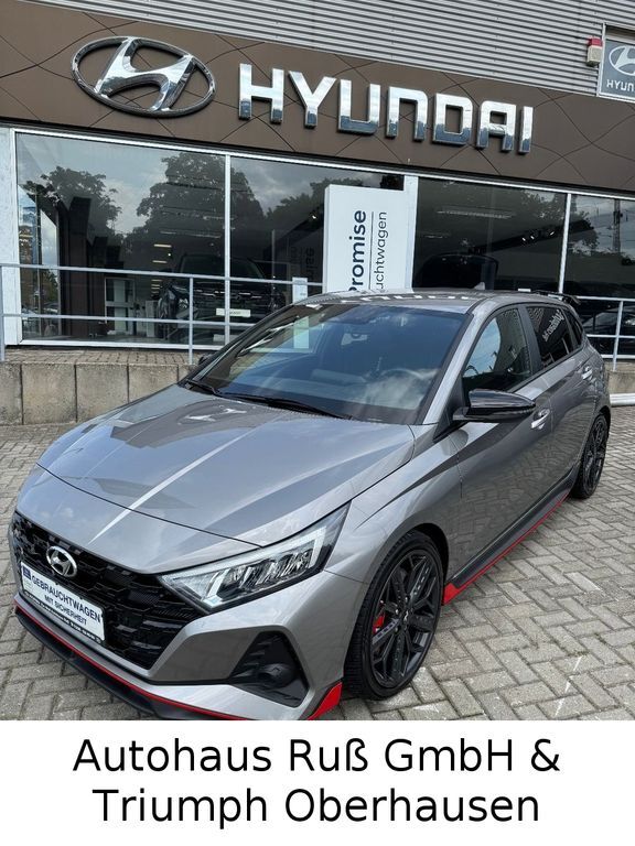 i20