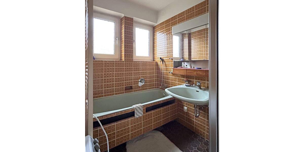 Mehrfamilienhaus, Wohnhaus Ulm Weststadt - 9 Zimmer, 248 m&sup2;, 690.000&euro; | Angebot:24766445