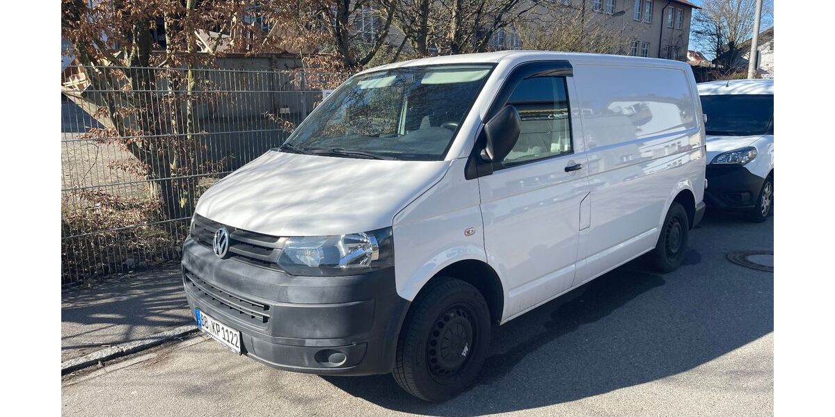 VW T5 Transporter 229.000 km 7.200 &euro; Magstadt 71106