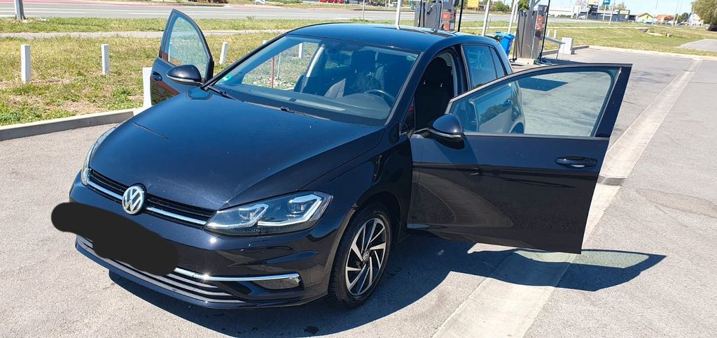 VW Golf 76.000 km 15.900 &euro; Mannheim 68159