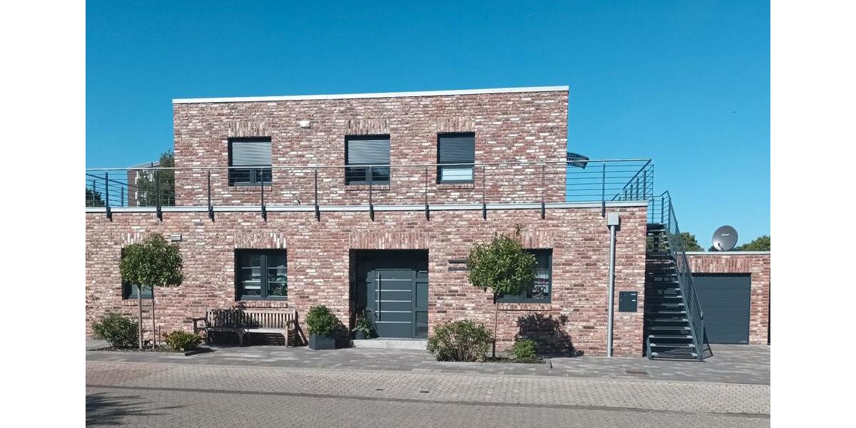Bungalow Krefeld Benrad - 7 Zimmer, 260 m&sup2;, 1.390.000&euro; | Angebot:26589504