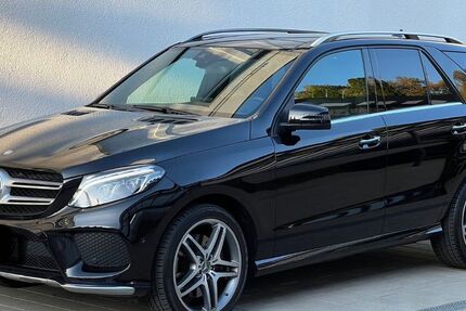 Mercedes-Benz GLE 500 159.000 km 34.900 € Unterensingen 72669