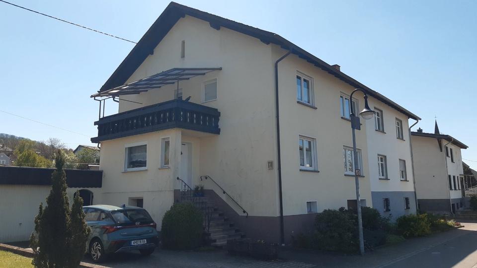 Mehrfamilienhaus, Wohnhaus Tholey - 8 Zimmer, 180 m&sup2;, 195.000&euro; | Angebot:27146710