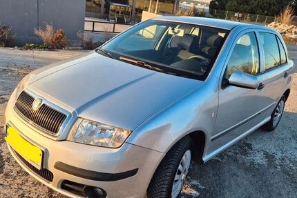Skoda Fabia 258.000 km 2.590 &euro; Villingen-Schwenningen 78048