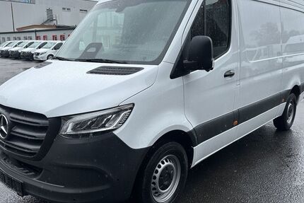 Mercedes-Benz Sprinter 8.383 km 51.170 &euro; Mainz 55122