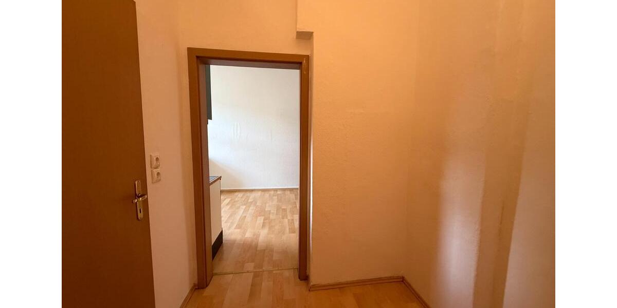 Mehrfamilienhaus, Wohnhaus Dessau-Roßlau Brambach - 8 Zimmer, 174 m&sup2;, 185.000&euro; | Angebot:26481891