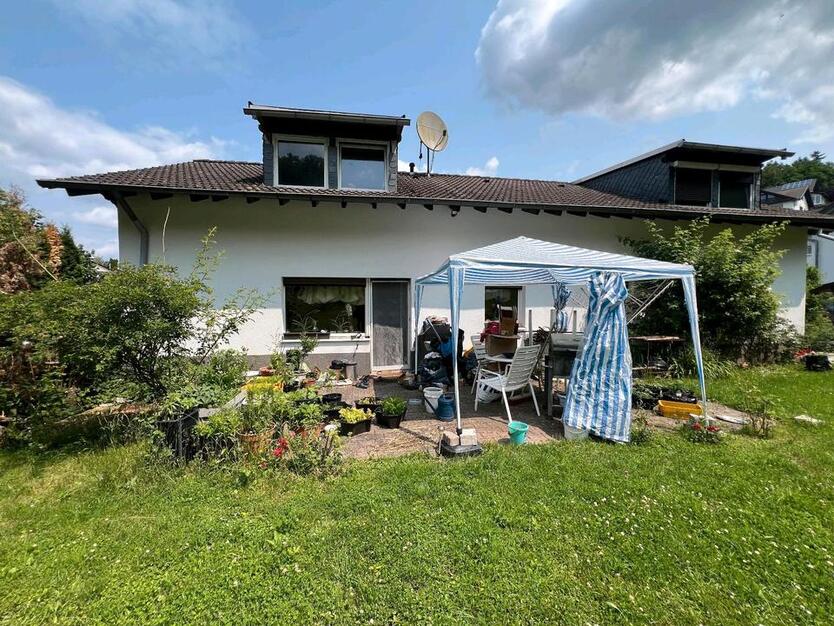 Zweifamilienhaus