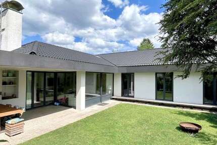 Haus zum Kaufen in Krailling 1.820.000 € 214 m²