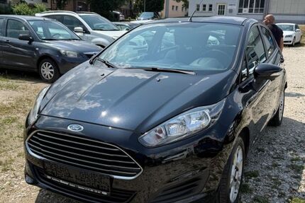 Ford Fiesta 136.358 km 3.990 &euro; Wehingen 78564
