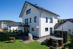Einfamilienhaus Bad Berleburg - 7 Zimmer, 175 m&sup2;, 685.000&euro; | Angebot:26875321