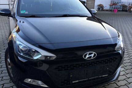Hyundai i20 96.600 km 7.500 &euro; Oberbiberg 82041